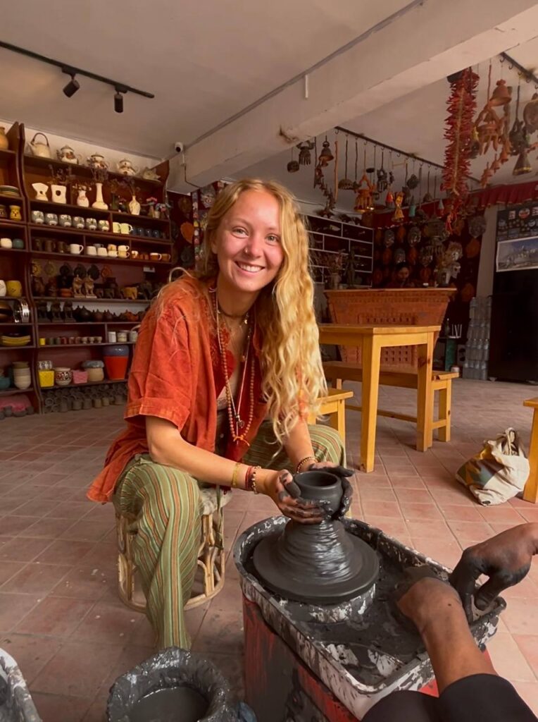 Leni Vedic Yoga Community member