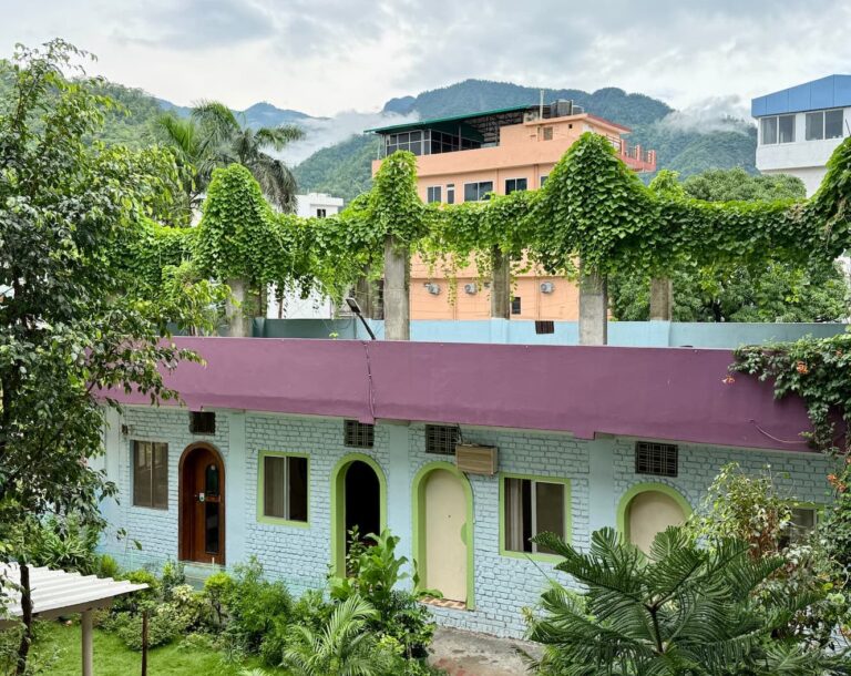 Vedic yoga ashram accommodation Rishikesh India